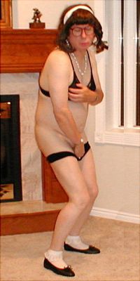 panties and bra
Keywords: fetish;crossdresser;cd;petticoat;tranny;trans;tgirl;sissy;shemale;transexual;transvestite;drag