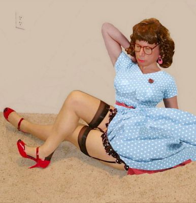 polka_dots_nylons
Keywords: fetish;crossdresser;cd;petticoat;tranny;trans;tgirl;sissy;shemale;transexual;transvestite;drag