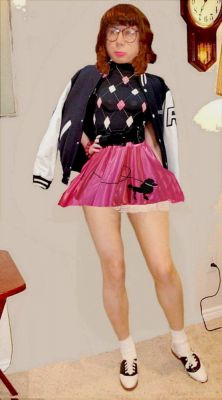 saddle_shoes_poodle_skirt
Keywords: fetish;crossdresser;cd;petticoat;tranny;trans;tgirl;sissy;shemale;transexual;transvestite;drag