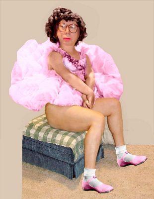 shirley_frilly
Keywords: fetish;crossdresser;cd;petticoat;tranny;trans;tgirl;sissy;shemale;transexual;transvestite;drag