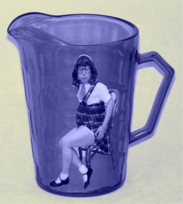 pitcher
Keywords: bobby socks saddle shoes poodle skirt