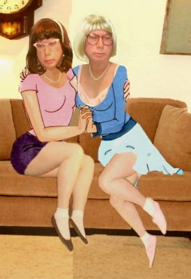 betty and veronica
Keywords: bobby socks saddle shoes poodle skirt ankle