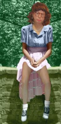 bobby-soxer
Keywords: bobby socks saddle shoes poodle skirt