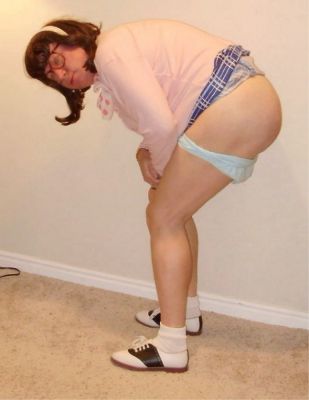 saddle shoes
Keywords: fetish crossdresser cd petticoat tranny trans tgirl sissy shemale transexual transvestite drag 