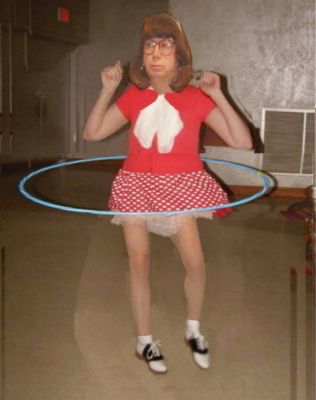 hula hoop
Keywords: bobby socks saddle shoes poodle skirt