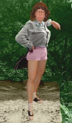 marilyn
Keywords: bobby socks saddle shoes poodle skirt