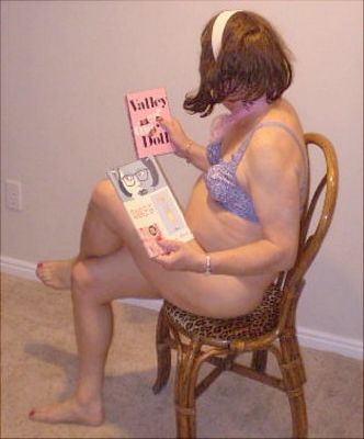 nail polish
Keywords: stockings bra cd cotton crossdresser cute effeminate feminine girlie girly heels legs miniskirt knickers panties underwear undies upskirt pretty transvestite